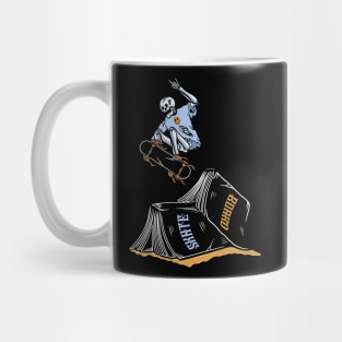 Skater on books Mug